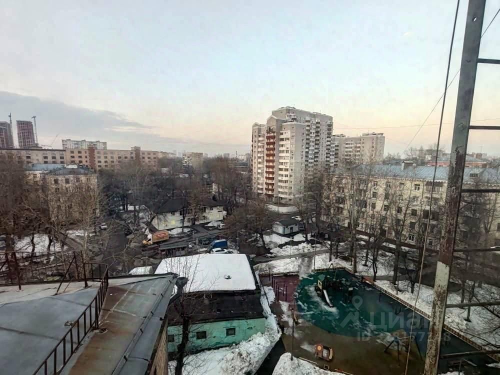 Комната, Москва