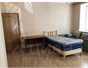 комната 80/25 м², этаж 1