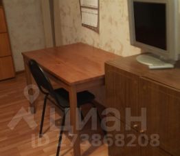 комната 60/15 м², этаж 1