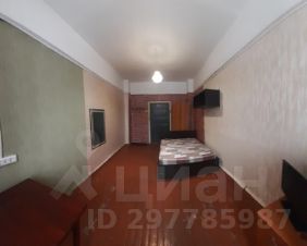 комната 35/18 м², этаж 2