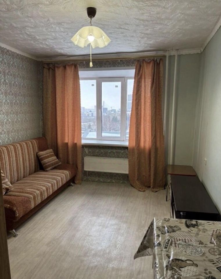 Студия в аренду, Новосибирск, улица Добролюбова, 12/1 — 12 000 ₽/мес