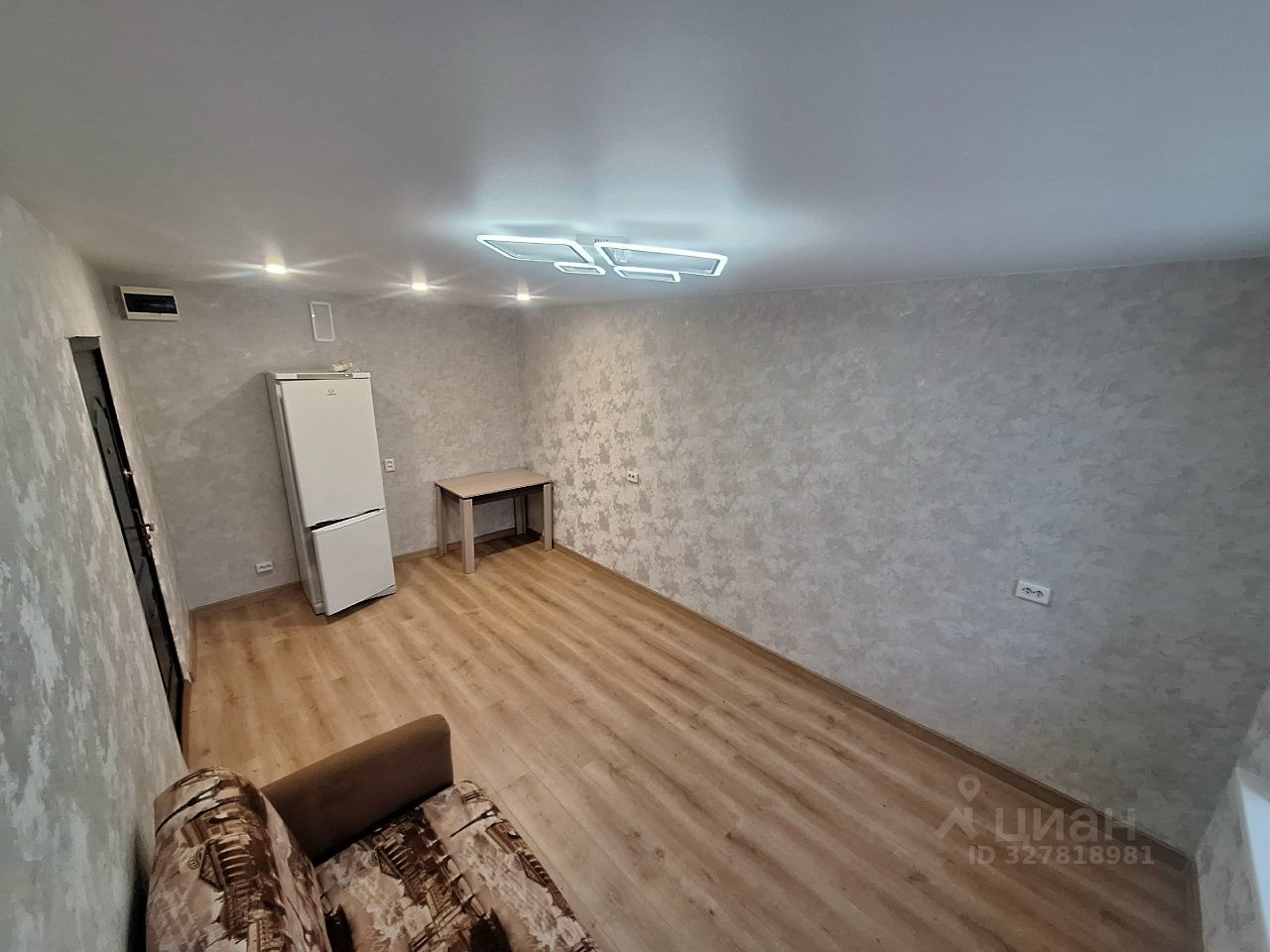 Комната Новосибирская область, Новосибирск ул. Сибиряков-Гвардейцев, 58/1 (17.0 м²)