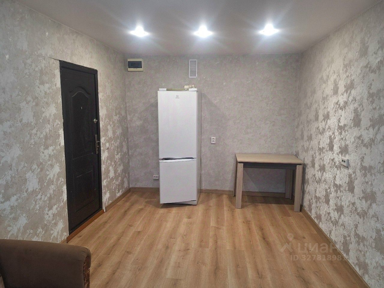 Комната Новосибирская область, Новосибирск ул. Сибиряков-Гвардейцев, 58/1 (17.0 м²)