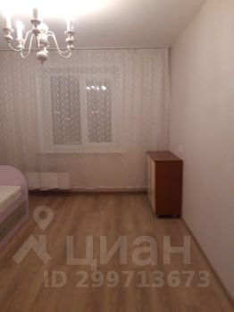 комната 40/12 м², этаж 4