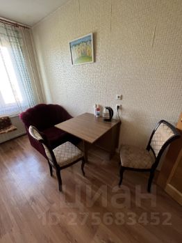 комната 60/14 м², этаж 3