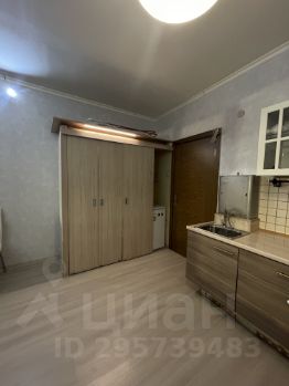 комната 93/17 м², этаж 4