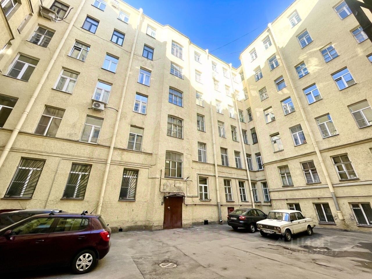 Продажа комнаты 23,5м² ул. Союза печатников, 13-15, Санкт-Петербург, м.  Садовая - база ЦИАН, объявление 303523237