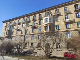 комната 254/15 м², этаж 4