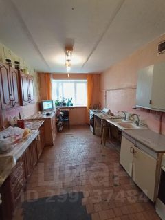 комната 283/12 м², этаж 1