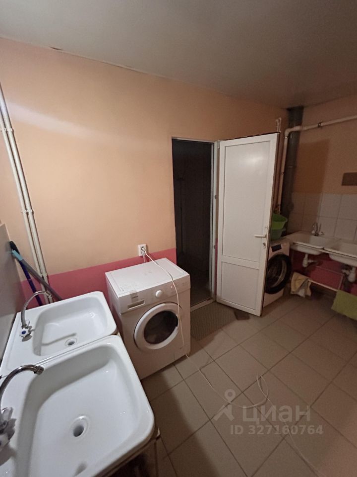 Комната Воронежская область, Воронеж ул. Хользунова, 74 (17.0 м²)