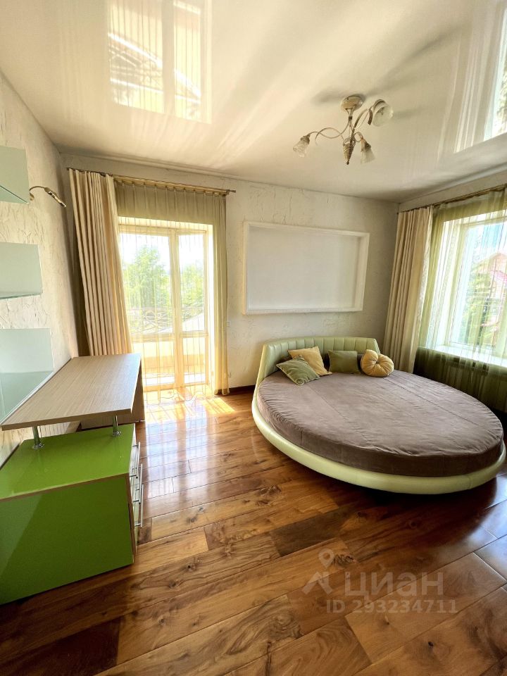 Коттедж в Иркутская область, Иркутск Ершовский мкр, 44 (354 м²)