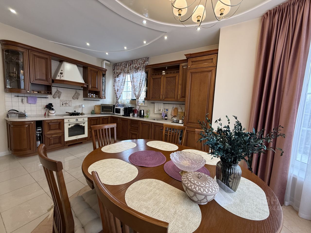 Коттедж в Иркутская область, Иркутск Ершовский мкр, 26А (544 м²)