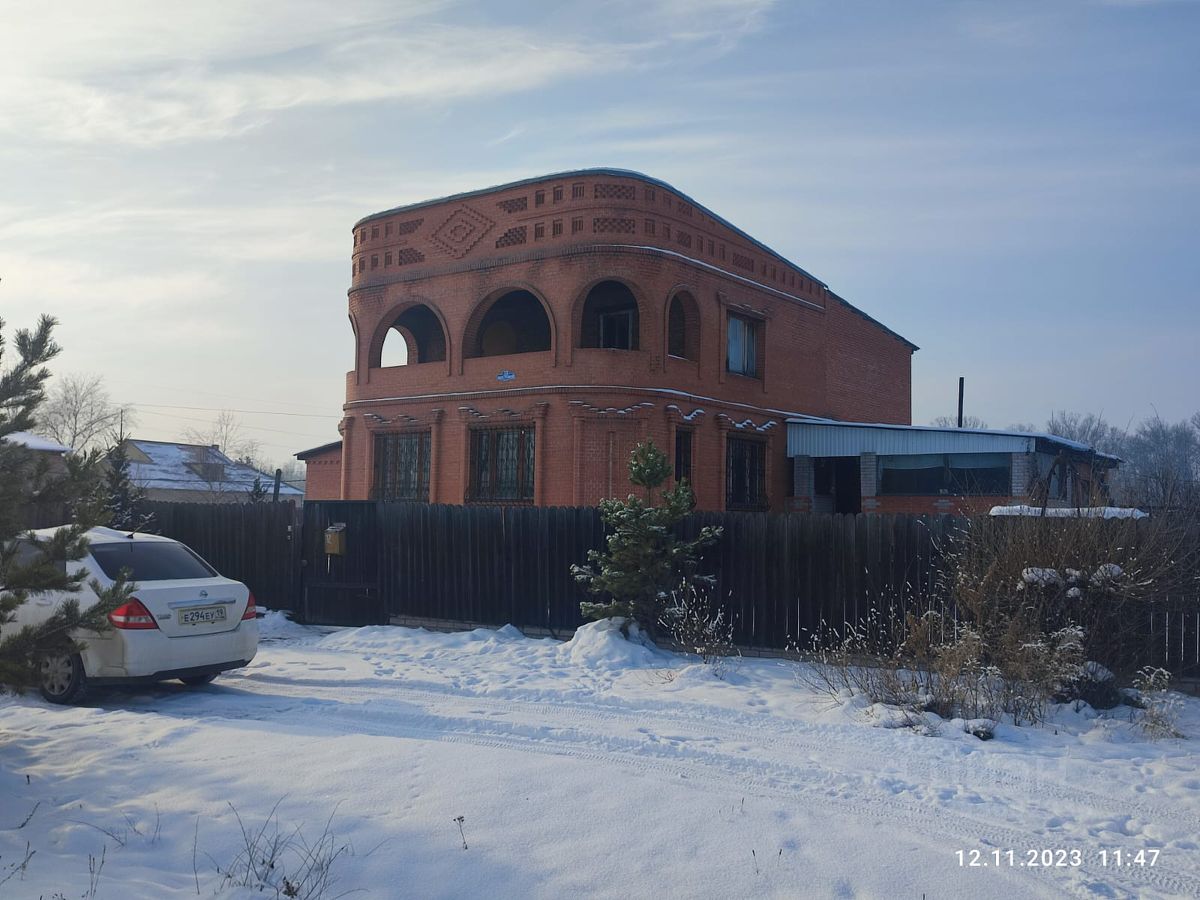 Снять дом в республике Хакасия, комнат: 2 | Аренда коттеджей в республике  Хакасия, спален: 2. Найдено 2 объявления.