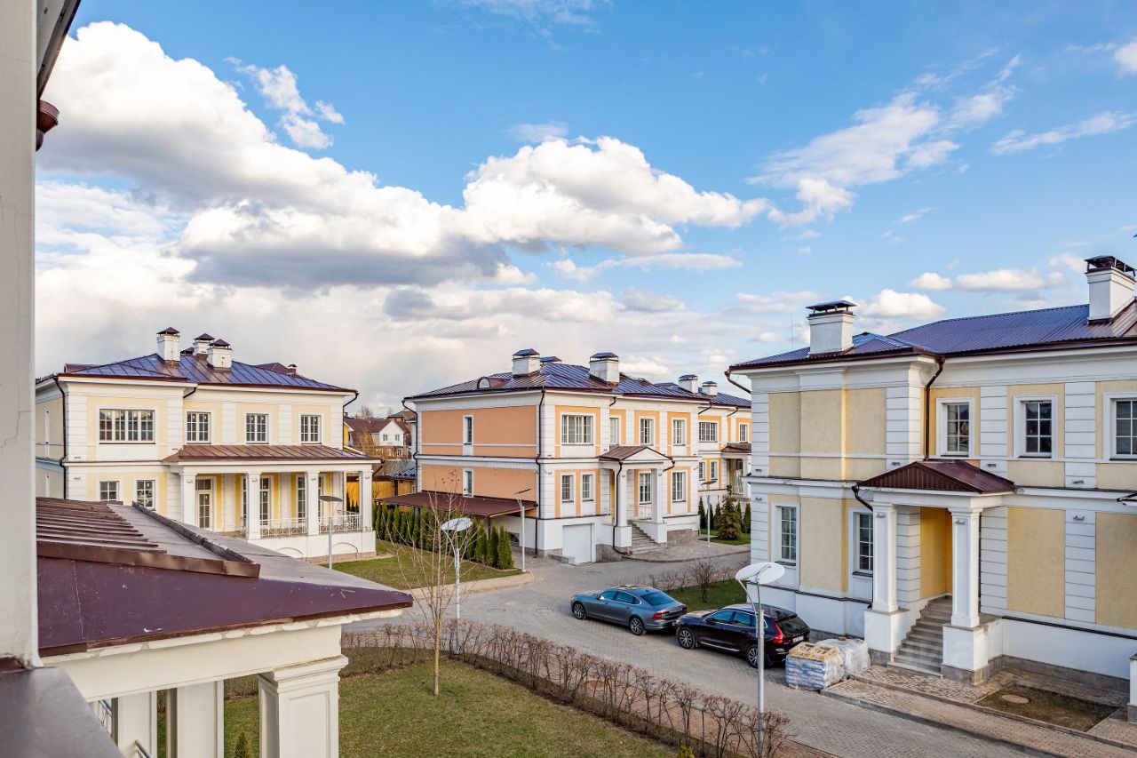 Купить загородную недвижимость в коттеджном поселке Новое Румянцево в  поселении Мосрентген, продажа загородной недвижимости - база объявлений  Циан. Найдено 5 объявлений