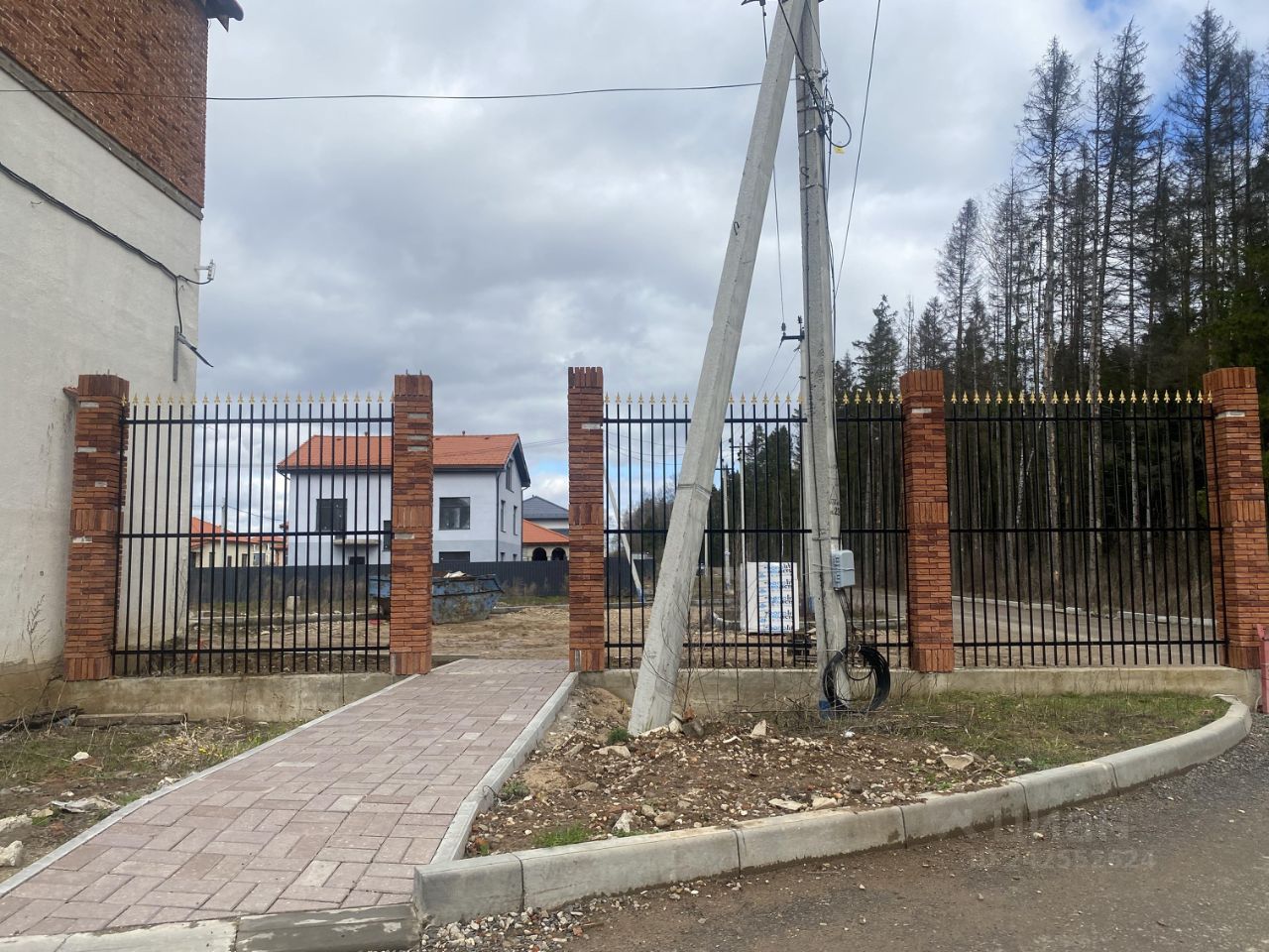 Купить загородную недвижимость в коттеджном поселке Новые земли городского  округа Солнечногорска, продажа загородной недвижимости - база объявлений  Циан. Найдено 8 объявлений