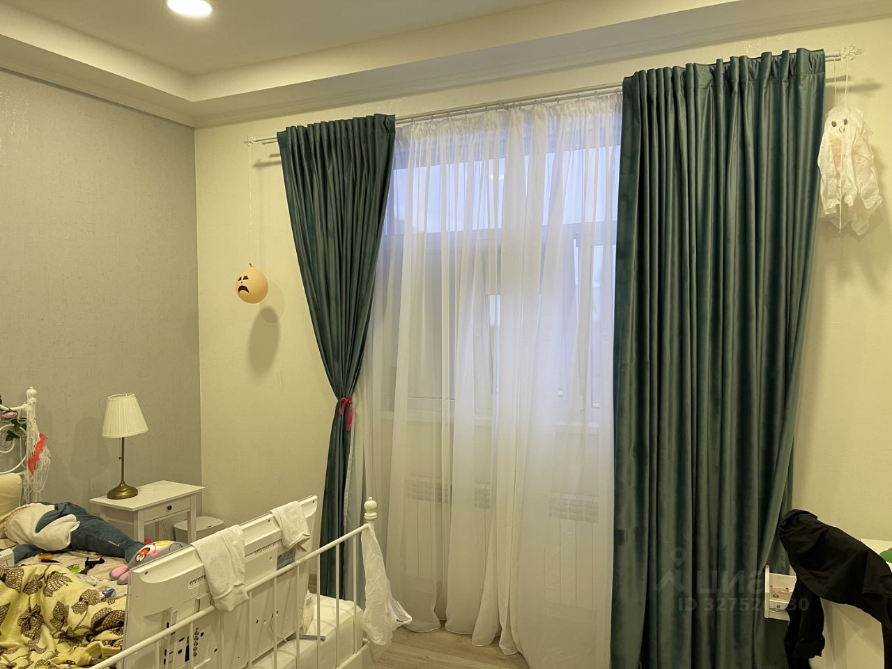 Коттедж в Ямало-Ненецкий АО, Новый Уренгой СМП-700 мкр, проезд Майский, 6 (273 м²)