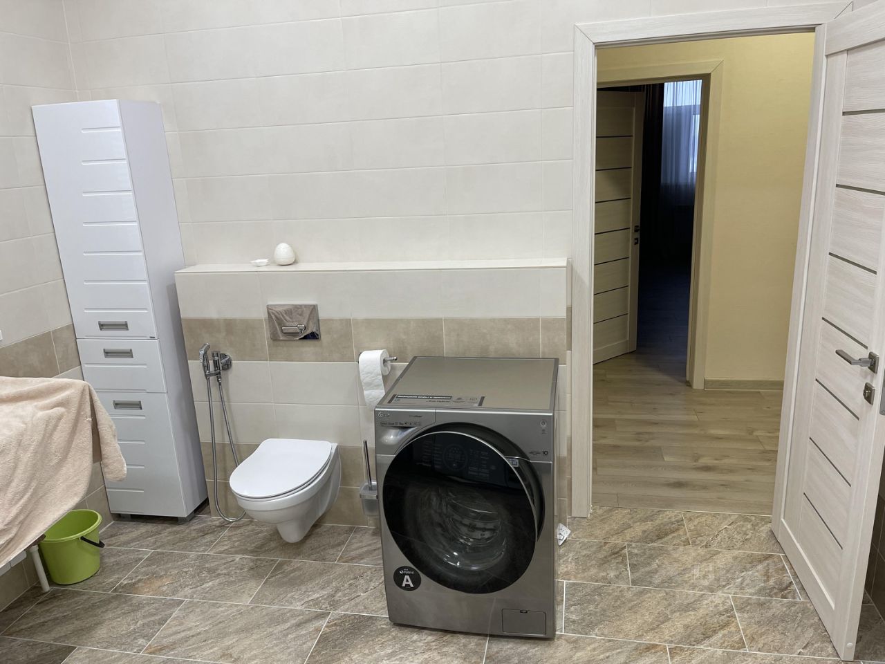 Коттедж в Ямало-Ненецкий АО, Новый Уренгой СМП-700 мкр, проезд Майский, 6 (273 м²)