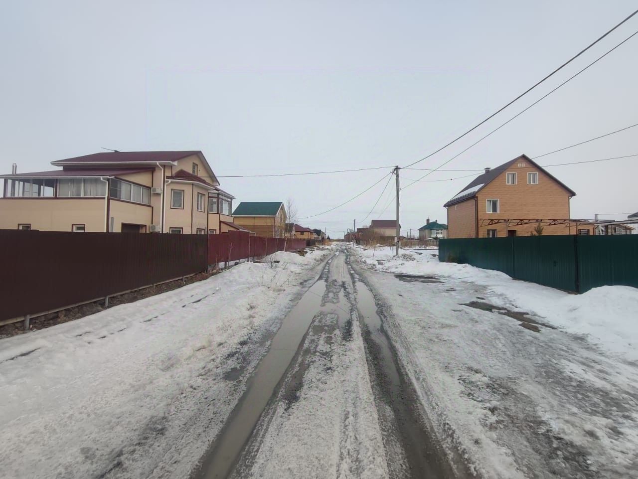 Купить загородную недвижимость в коттеджном поселке Солнечная Поляна в селе  Мирное, продажа загородной недвижимости - база объявлений Циан. Найдено 1  объявление