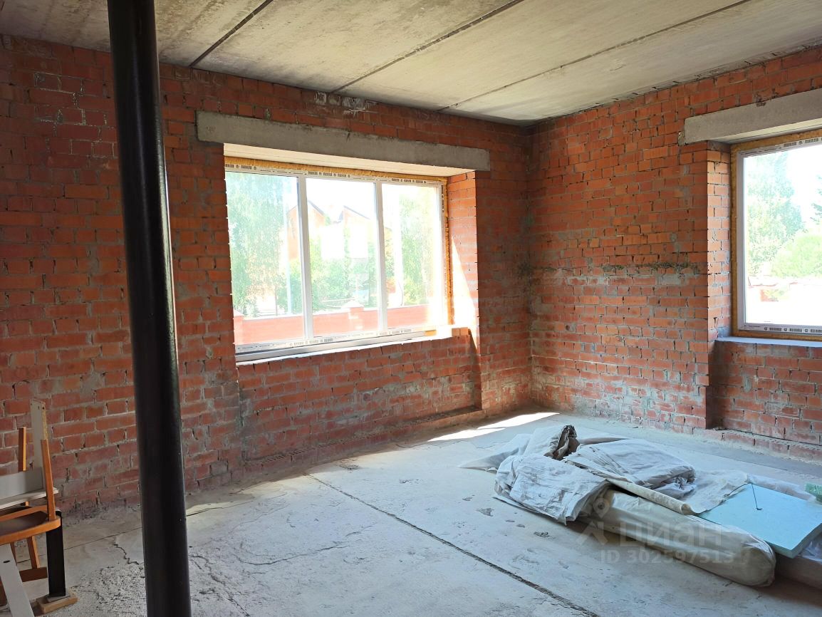 Коттедж в Тюменская область, Тюмень Отрадная ул., 1 (420 м²)