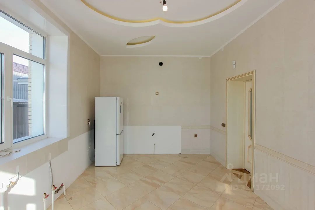 Коттедж в Бурятия, Улан-Удэ ул. Серебряная (272 м²)