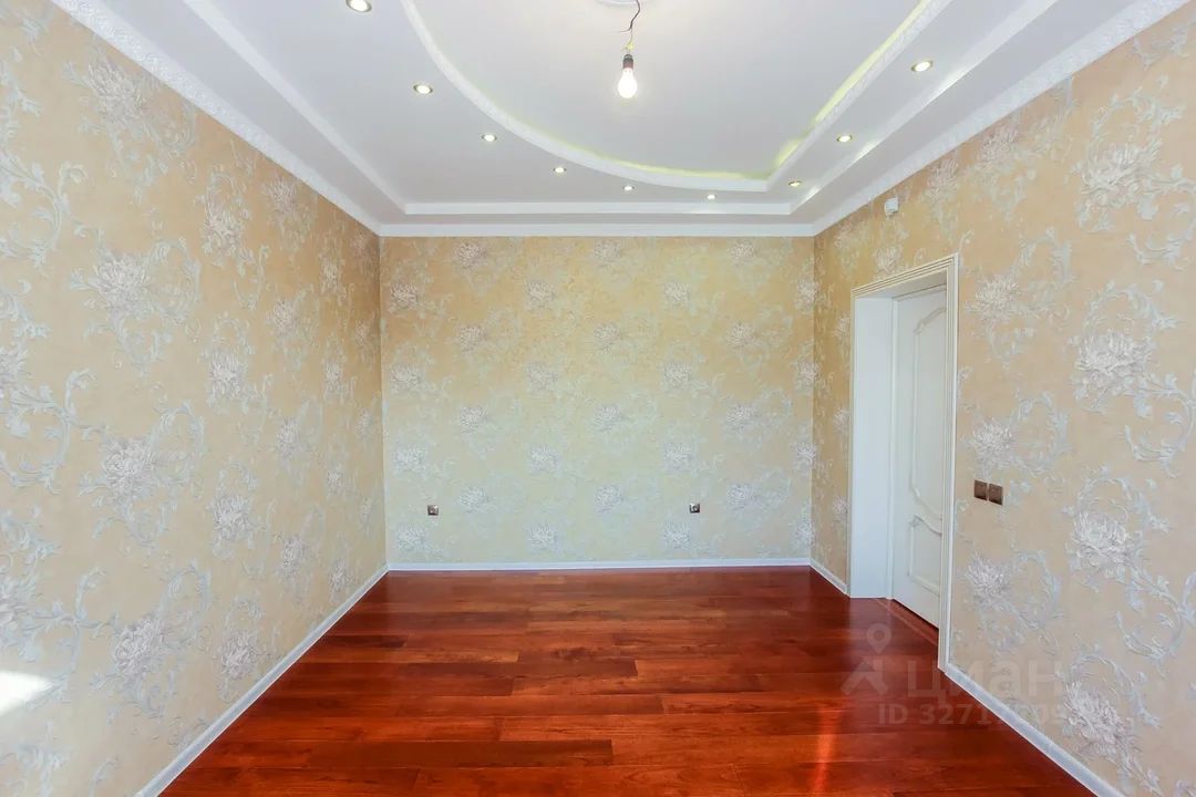 Коттедж в Бурятия, Улан-Удэ ул. Серебряная (272 м²)