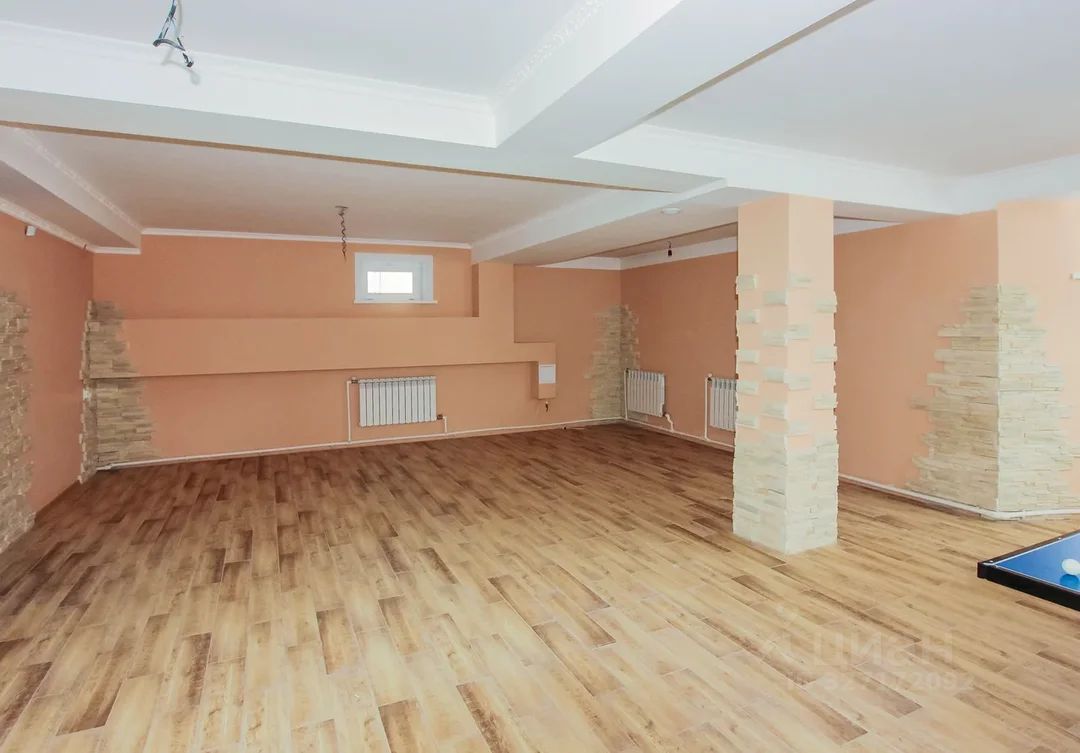 Коттедж в Бурятия, Улан-Удэ ул. Серебряная (272 м²)