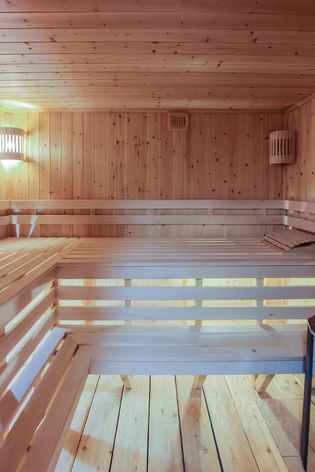 Коттедж в Бурятия, Улан-Удэ ул. Серебряная (272 м²)