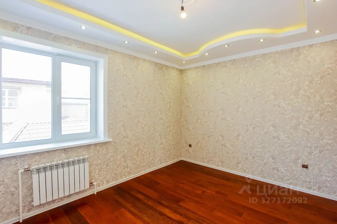 Коттедж в Бурятия, Улан-Удэ ул. Серебряная (272 м²)