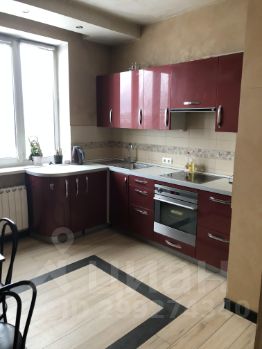 2-комн.кв., 64 м², этаж 3