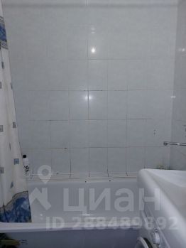 4-комн.кв., 70 м², этаж 4