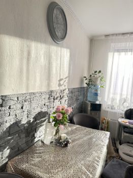 2-комн.кв., 60 м², этаж 4