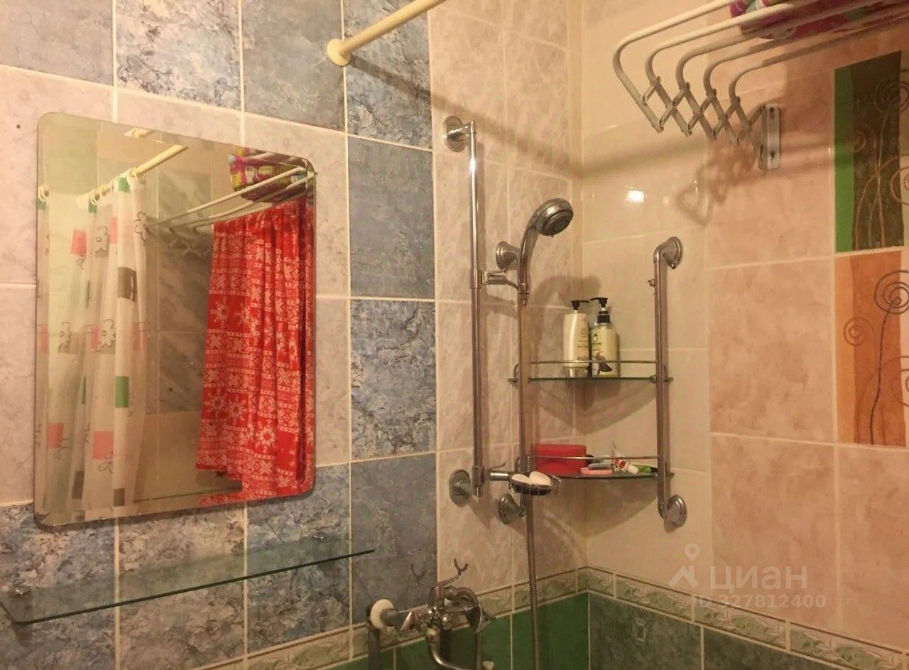 1-к кв. Иркутская область, Ангарск 17-й мкр, 4 (33.0 м²)