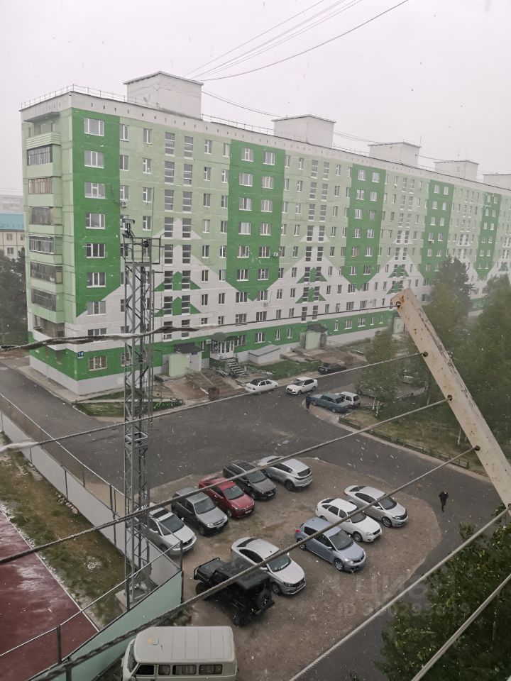 2-к кв. Ханты-Мансийский АО, Радужный 1-й мкр, 30 (44.0 м²)