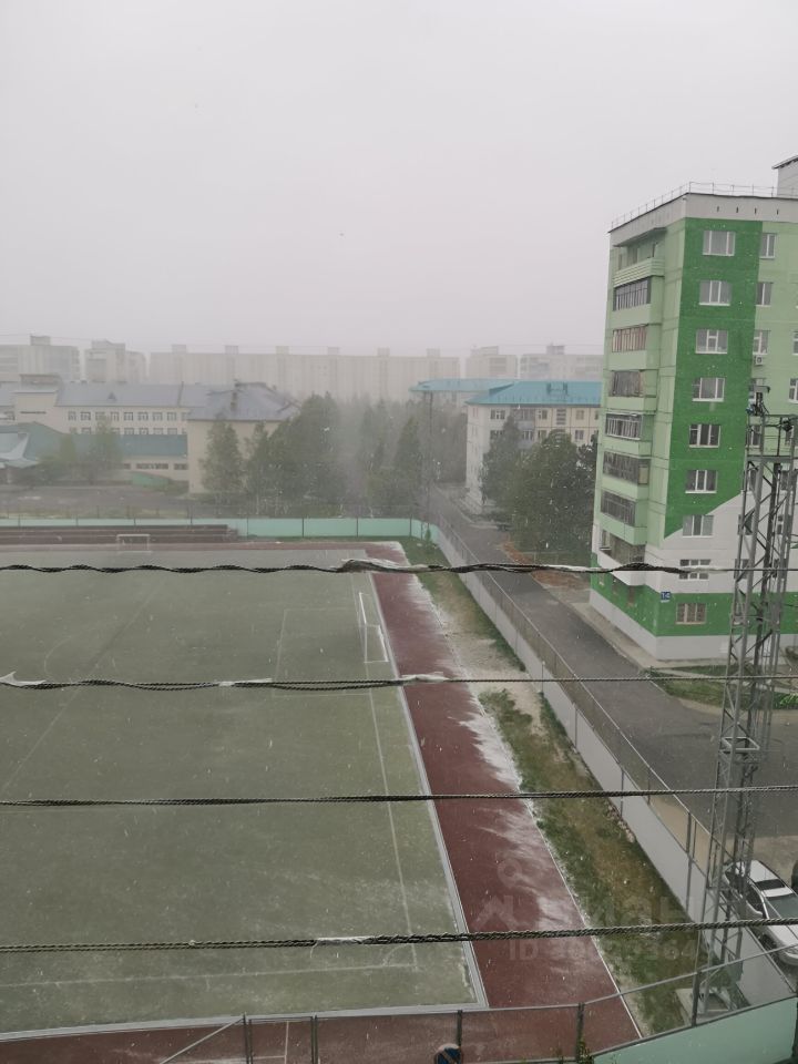 2-к кв. Ханты-Мансийский АО, Радужный 1-й мкр, 30 (44.0 м²)