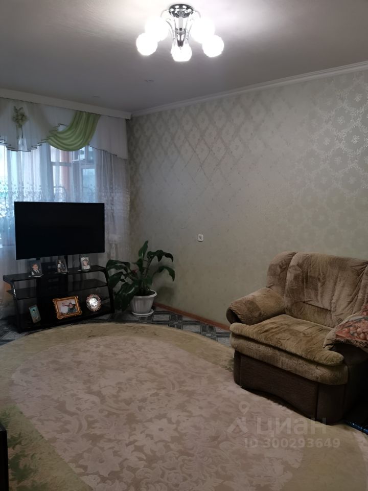 2-к кв. Ханты-Мансийский АО, Радужный 1-й мкр, 30 (44.0 м²)