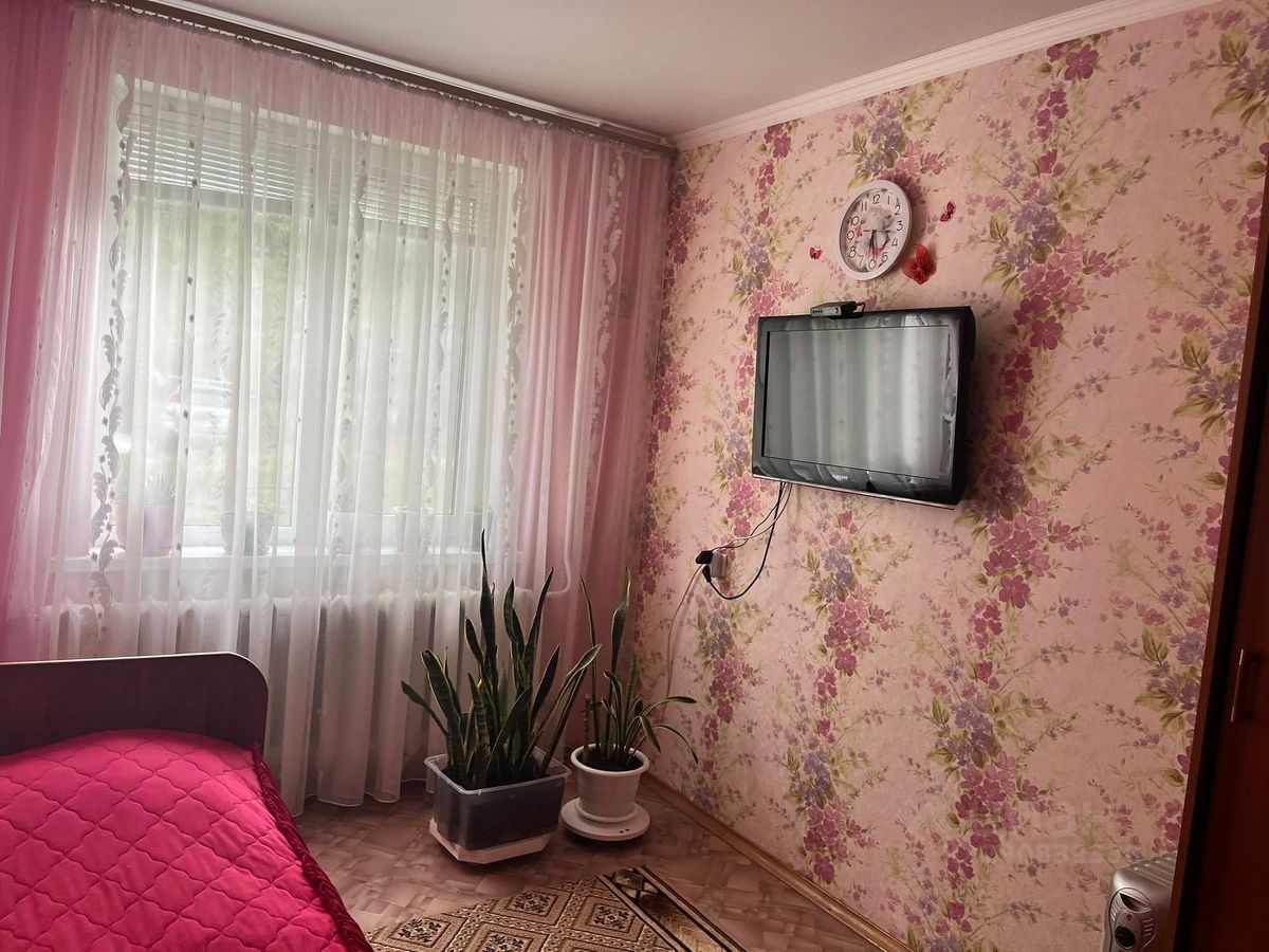 2-к кв. Оренбургская область, Бугуруслан 2-й мкр, 36 (43.5 м²)