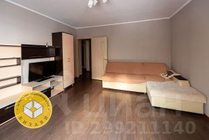 1-комн.кв., 38 м², этаж 3