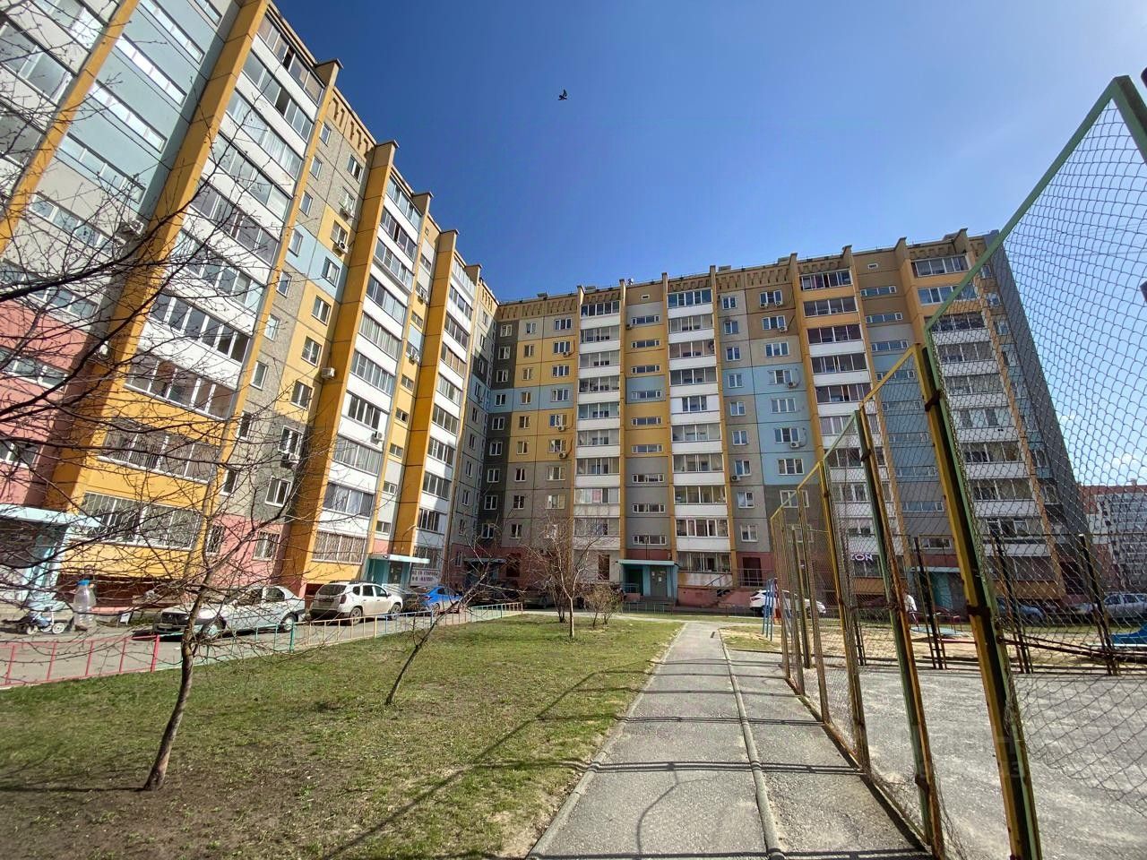 Продажа однокомнатной квартиры 49,1м² 24, Курган, Курганская область,  Заозерный жилой район, 4-й микрорайон - база ЦИАН, объявление 298940437