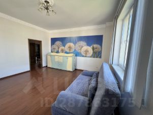 3-комн.кв., 141 м², этаж 3