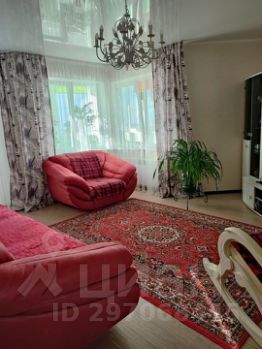 2-комн.кв., 80 м², этаж 14