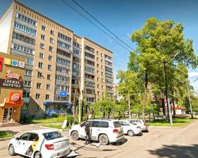 4-комн.кв., 76 м², этаж 2