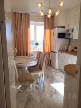 2-комн.кв., 85 м², этаж 10