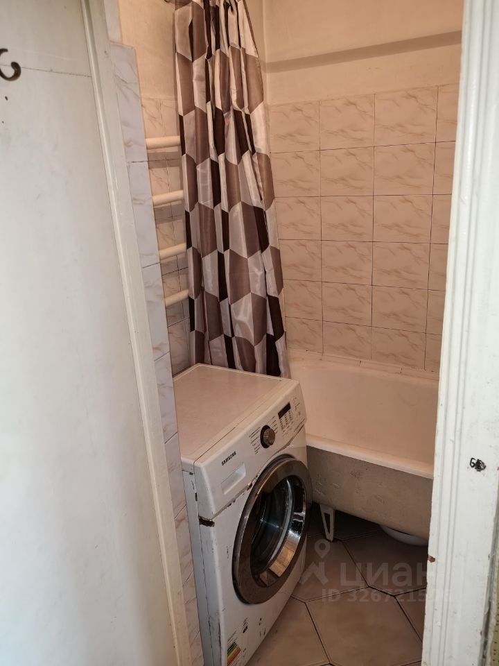 3-к кв. Хакасия, Абакан ул. Маршала Жукова, 82 (62.0 м²)