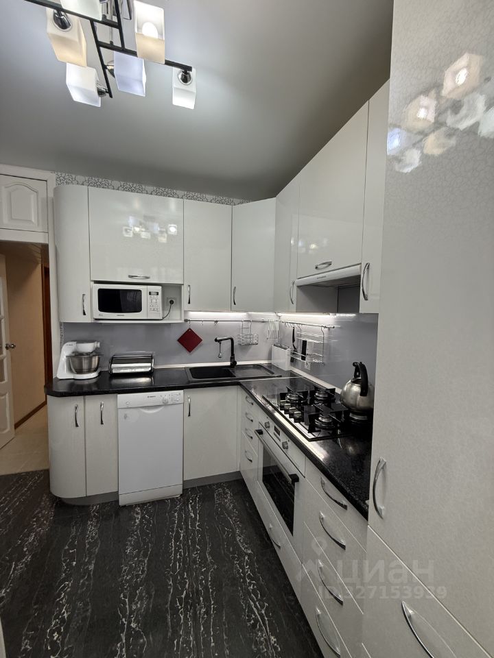 3-к кв. Астраханская область, Ахтубинск ул. Агурина, 18 (68.2 м²)