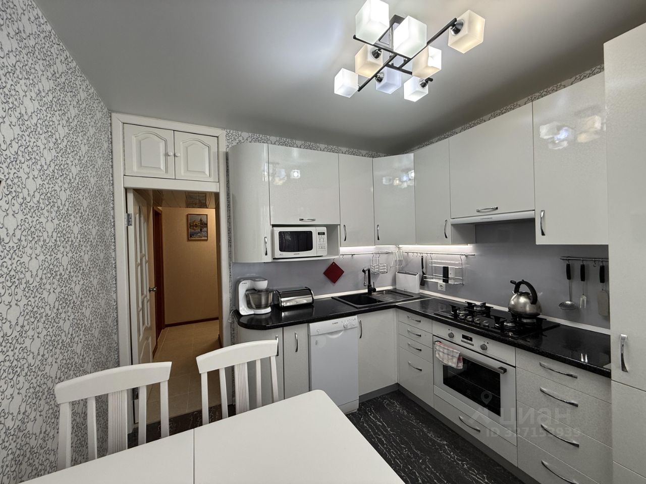 3-к кв. Астраханская область, Ахтубинск ул. Агурина, 18 (68.2 м²)