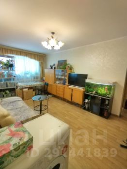 3-комн.кв., 58 м², этаж 1