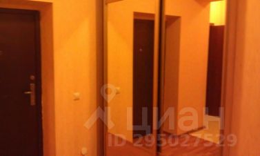 3-комн.кв., 90 м², этаж 8