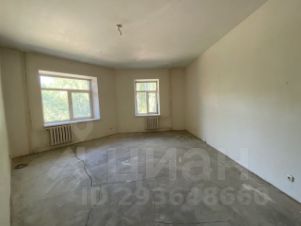 2-комн.кв., 77 м², этаж 1