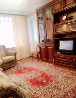 2-комн.кв., 50 м², этаж 3