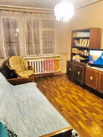 2-комн.кв., 49 м², этаж 3